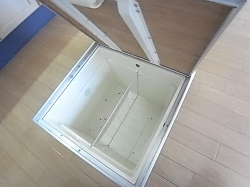  近鉄難波線・奈良線/近鉄奈良駅 バス10分木津南ソレイユ下車:停歩7分 1階 築27年