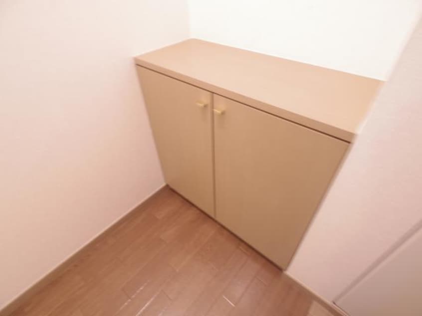  近鉄難波線・奈良線/近鉄奈良駅 バス10分木津南ソレイユ下車:停歩7分 1階 築27年