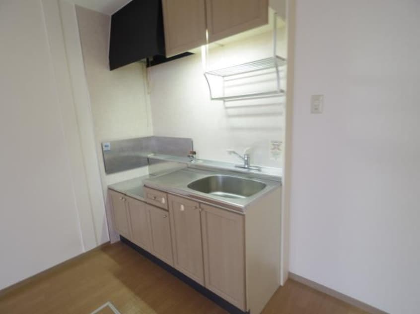  近鉄難波線・奈良線/近鉄奈良駅 バス10分木津南ソレイユ下車:停歩7分 1階 築27年