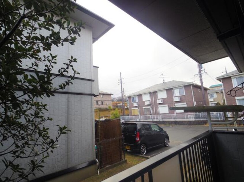  近鉄難波線・奈良線/近鉄奈良駅 バス10分木津南ソレイユ下車:停歩7分 1階 築27年