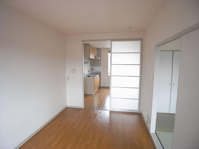  近鉄難波線・奈良線/新大宮駅 徒歩5分 1階 築27年