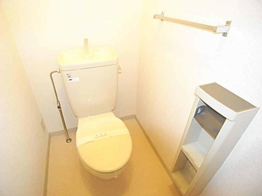  近鉄難波線・奈良線/新大宮駅 徒歩5分 2階 築27年