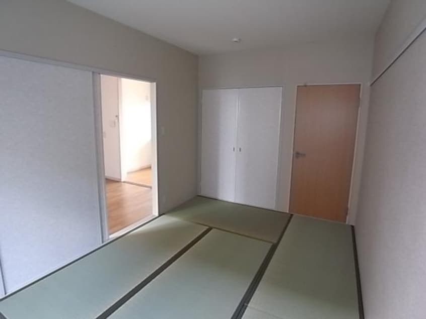  近鉄難波線・奈良線/新大宮駅 徒歩5分 1階 築27年