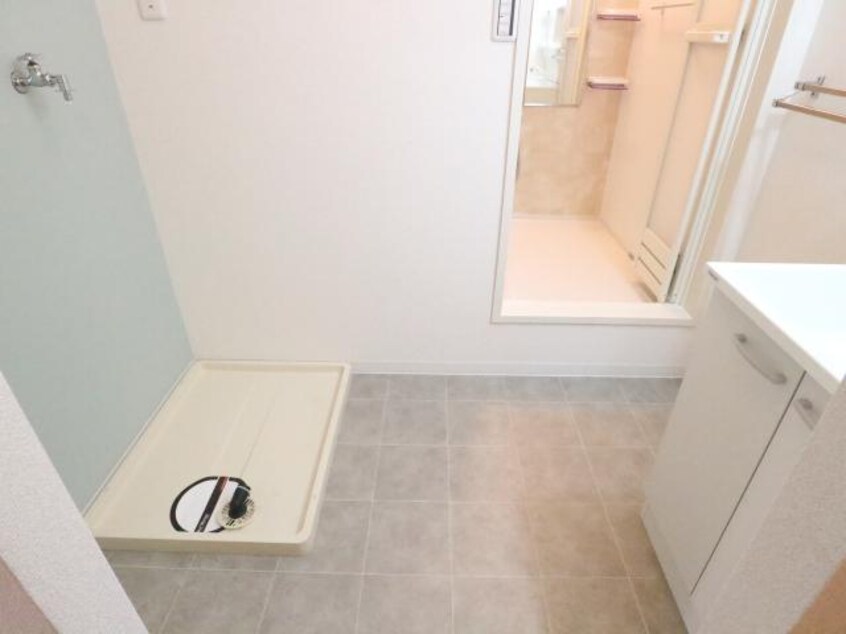  大和路線・関西本線/奈良駅 バス5分大安寺西口下車:停歩3分 2階 築33年