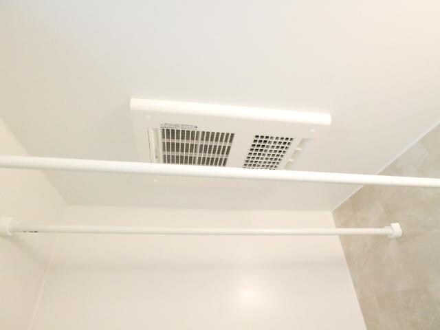  大和路線・関西本線/奈良駅 バス5分大安寺西口下車:停歩3分 2階 築33年