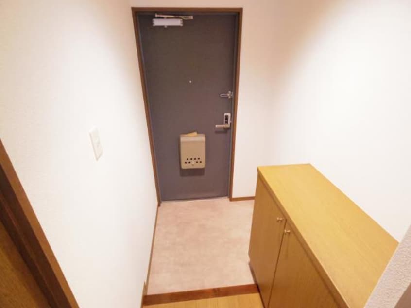  大和路線・関西本線/奈良駅 バス8分北神殿下車:停歩4分 1階 築29年