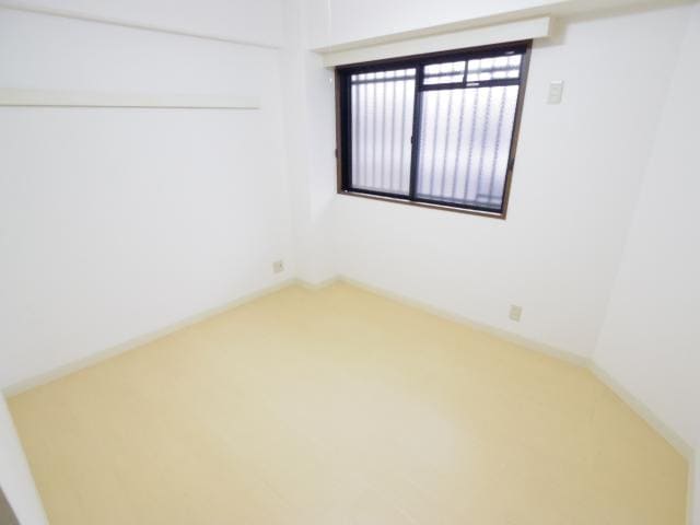  大和路線・関西本線/奈良駅 バス8分北神殿下車:停歩4分 1階 築29年