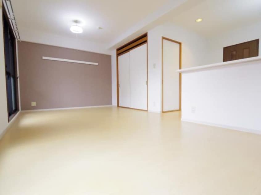  大和路線・関西本線/奈良駅 バス8分北神殿下車:停歩4分 1階 築29年