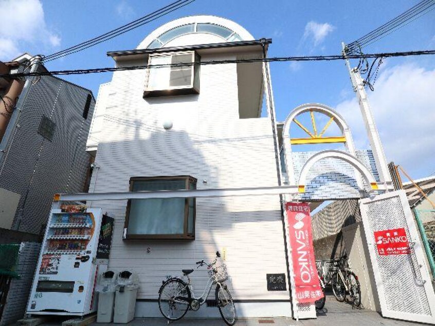  近鉄難波線・奈良線/近鉄奈良駅 バス7分紀寺町下車:停歩2分 2階 築34年