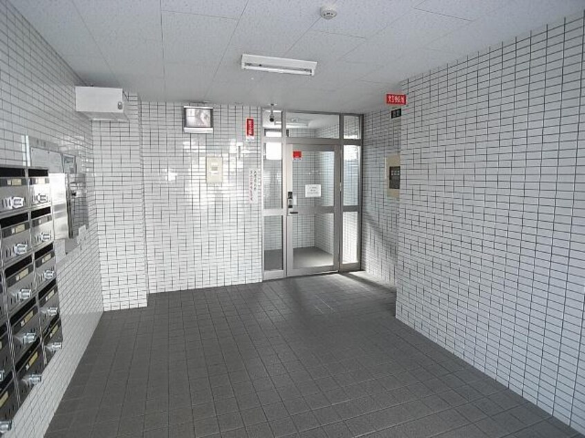  大和路線・関西本線/奈良駅 徒歩7分 4階 築27年