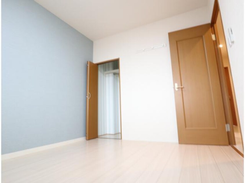  近鉄難波線・奈良線/新大宮駅 徒歩16分 3階 築22年