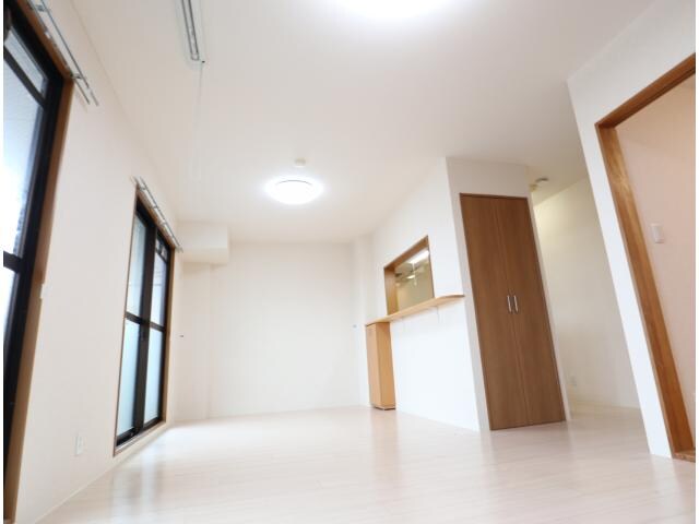  近鉄難波線・奈良線/新大宮駅 徒歩16分 3階 築22年