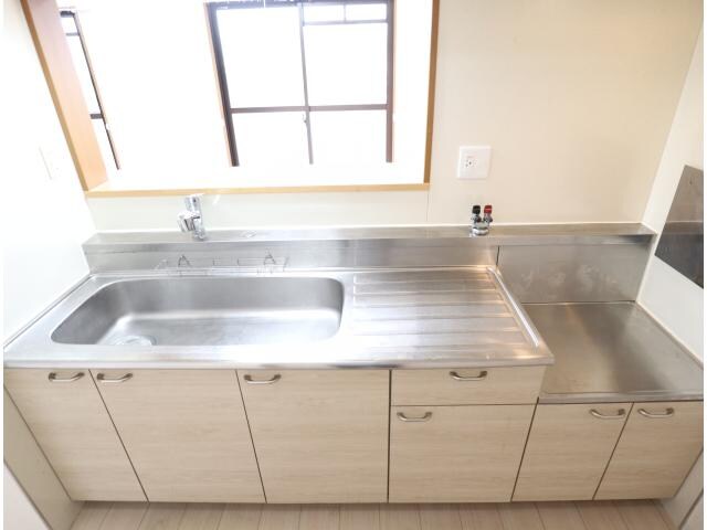  近鉄難波線・奈良線/新大宮駅 徒歩16分 3階 築22年