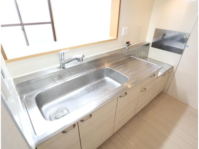  近鉄難波線・奈良線/新大宮駅 徒歩16分 3階 築22年