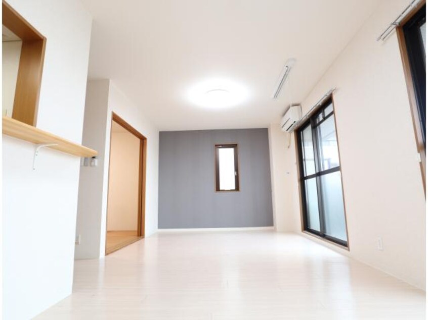  近鉄難波線・奈良線/新大宮駅 徒歩16分 3階 築22年