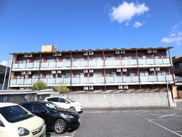  近鉄難波線・奈良線/近鉄奈良駅 徒歩5分 1階 築40年