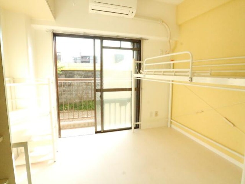  近鉄難波線・奈良線/近鉄奈良駅 徒歩5分 1階 築40年