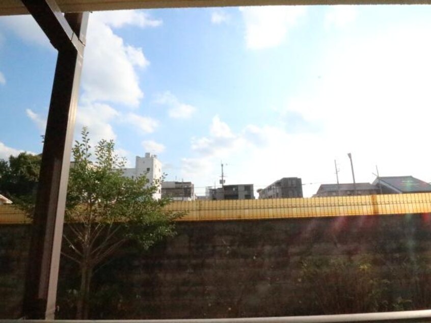  近鉄難波線・奈良線/近鉄奈良駅 徒歩5分 1階 築40年