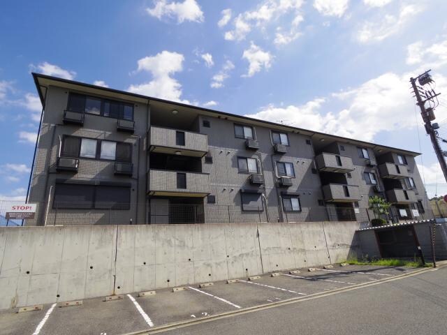  近鉄難波線・奈良線/近鉄奈良駅 バス15分梅美台西下車:停歩8分 1階 築22年