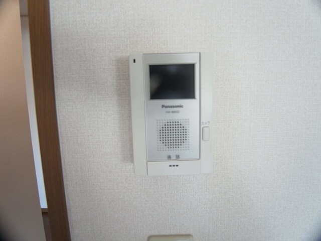  近鉄難波線・奈良線/近鉄奈良駅 バス15分梅美台西下車:停歩8分 1階 築22年