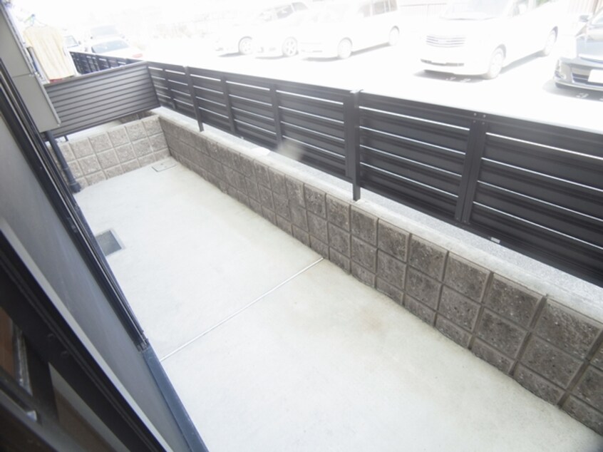  近鉄難波線・奈良線/近鉄奈良駅 バス15分梅美台西下車:停歩8分 1階 築22年