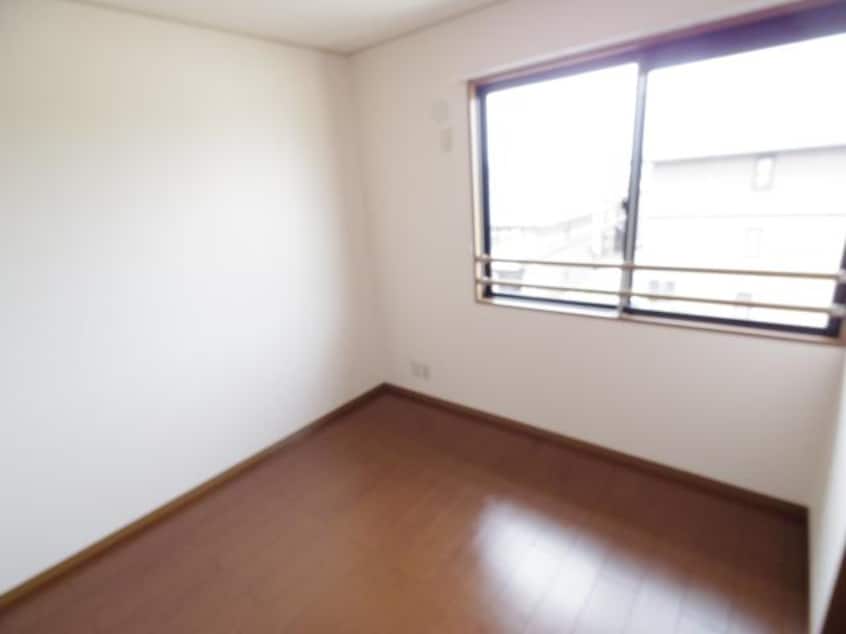  近鉄難波線・奈良線/近鉄奈良駅 バス15分梅美台西下車:停歩8分 3階 築22年