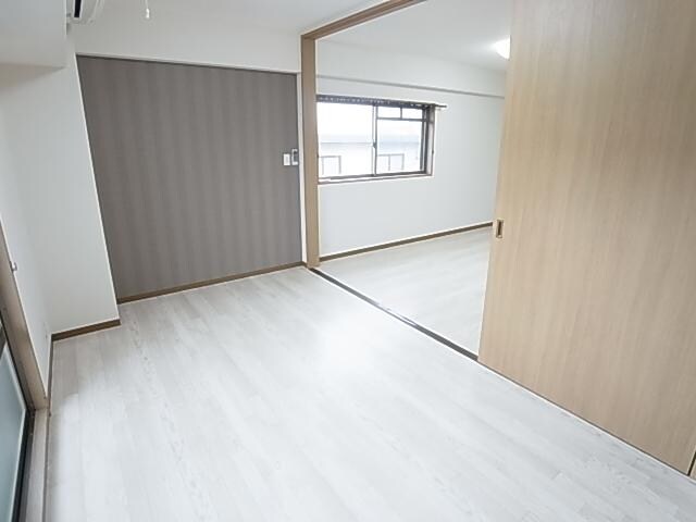  大和路線・関西本線/奈良駅 徒歩6分 4階 築21年