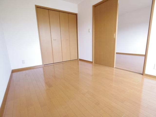  近鉄難波線・奈良線/近鉄奈良駅 バス10分南方町下車:停歩2分 1階 築22年