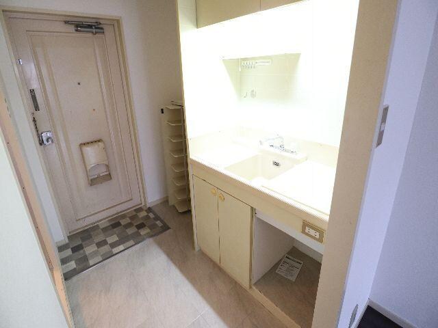  近鉄難波線・奈良線/新大宮駅 徒歩4分 2階 築40年