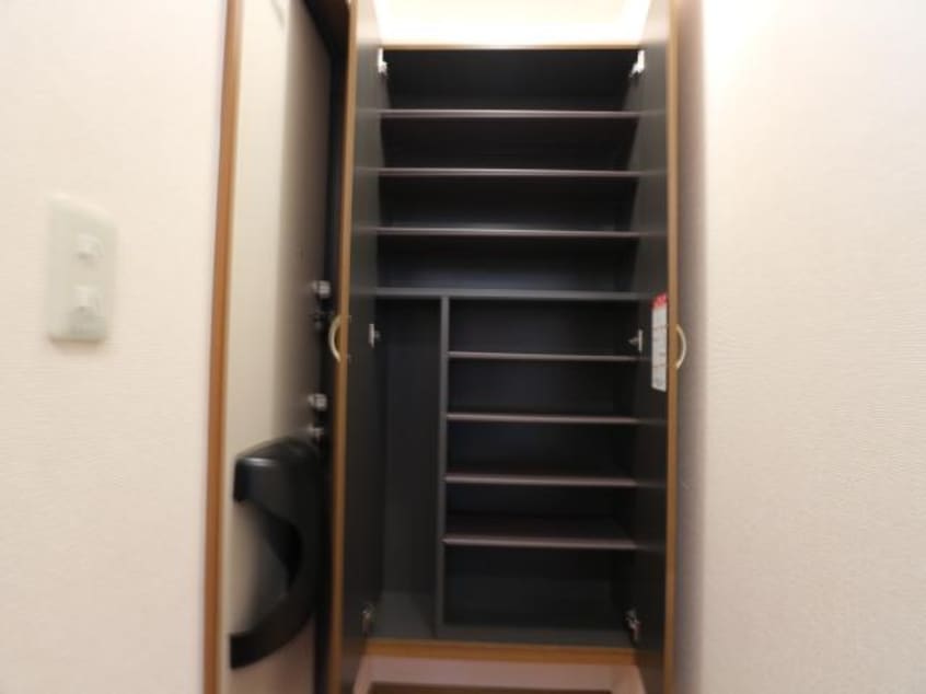  近鉄難波線・奈良線/近鉄奈良駅 バス15分木津南ソレイユ下車:停歩12分 2階 築21年