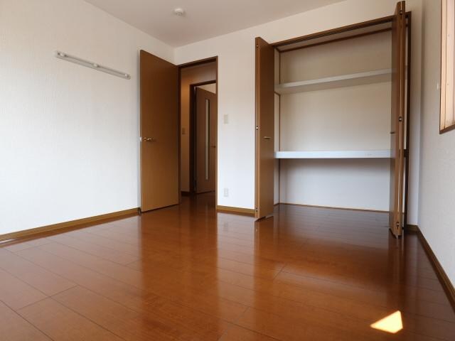  近鉄難波線・奈良線/近鉄奈良駅 バス15分木津南ソレイユ下車:停歩12分 2階 築21年