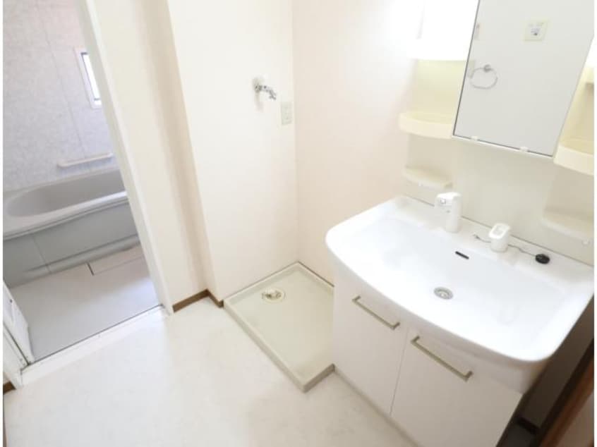  近鉄難波線・奈良線/近鉄奈良駅 バス15分木津南ソレイユ下車:停歩12分 2階 築21年