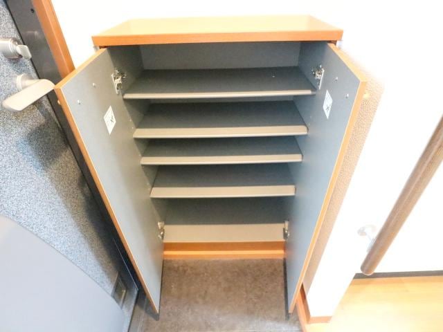  近鉄難波線・奈良線/近鉄奈良駅 徒歩15分 2階 築21年