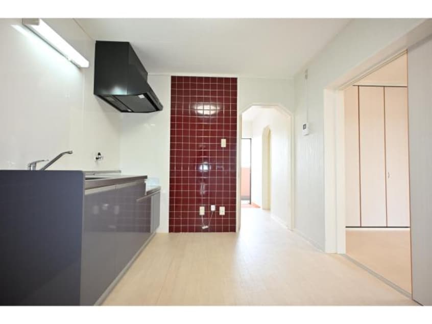  大和路線・関西本線/奈良駅 バス10分大安寺下車:停歩10分 1階 築41年