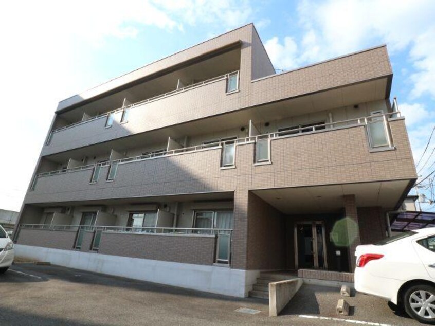  近鉄難波線・奈良線/近鉄奈良駅 徒歩7分 1階 築20年