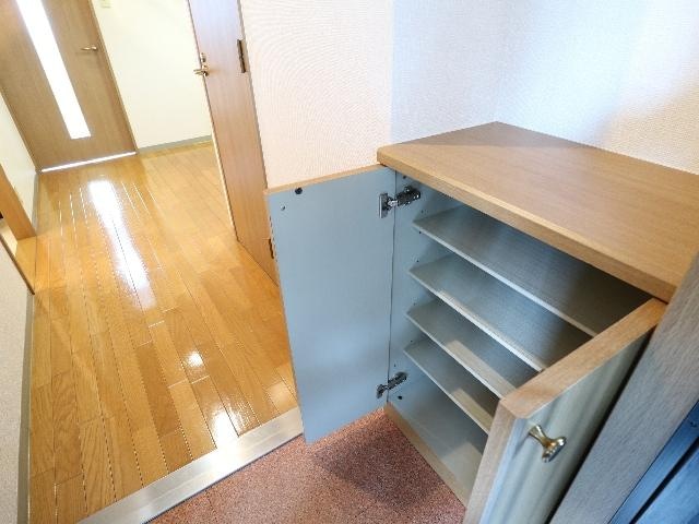  近鉄難波線・奈良線/近鉄奈良駅 徒歩7分 1階 築20年