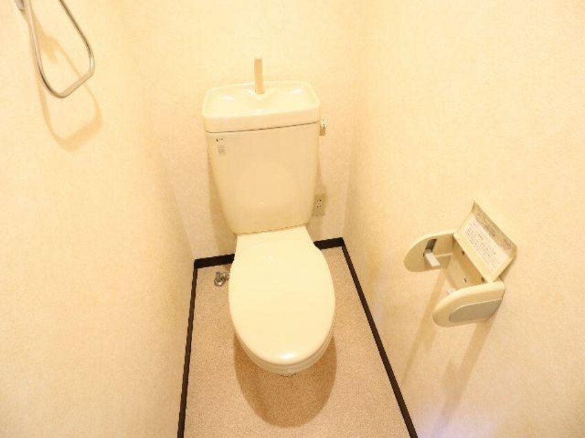  近鉄難波線・奈良線/近鉄奈良駅 バス8分南京終町下車:停歩1分 3階 築20年