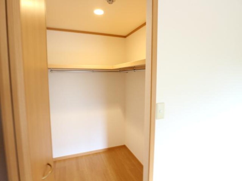  近鉄難波線・奈良線/近鉄奈良駅 バス10分萩が丘町下車:停歩1分 1階 築20年