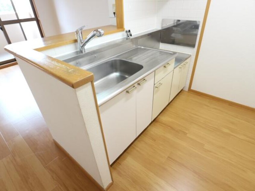  近鉄難波線・奈良線/近鉄奈良駅 バス10分萩が丘町下車:停歩1分 1階 築20年