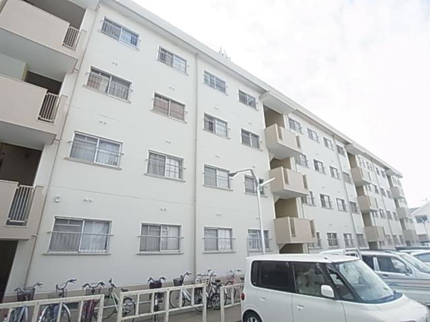  大和路線・関西本線/奈良駅 バス5分大安寺下車:停歩5分 3階 築44年