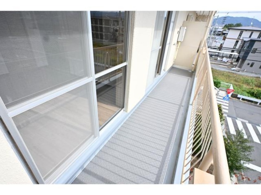  大和路線・関西本線/奈良駅 バス5分大安寺下車:停歩5分 3階 築44年