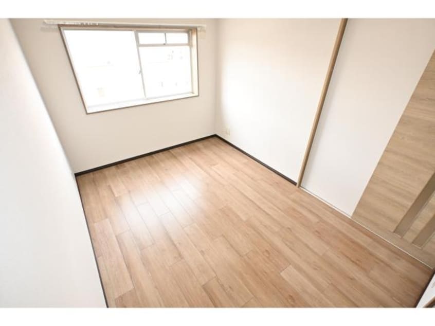  大和路線・関西本線/奈良駅 バス5分大安寺下車:停歩5分 3階 築44年