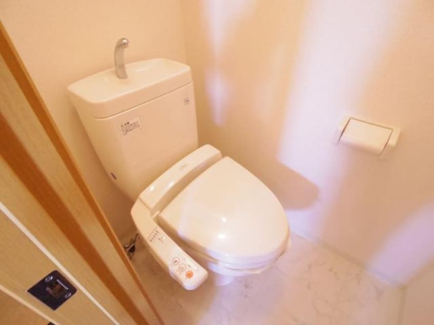  近鉄難波線・奈良線/近鉄奈良駅 バス11分南京終町下車:停歩3分 2階 築20年