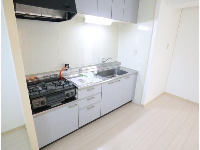  近鉄難波線・奈良線/新大宮駅 徒歩5分 6階 築38年