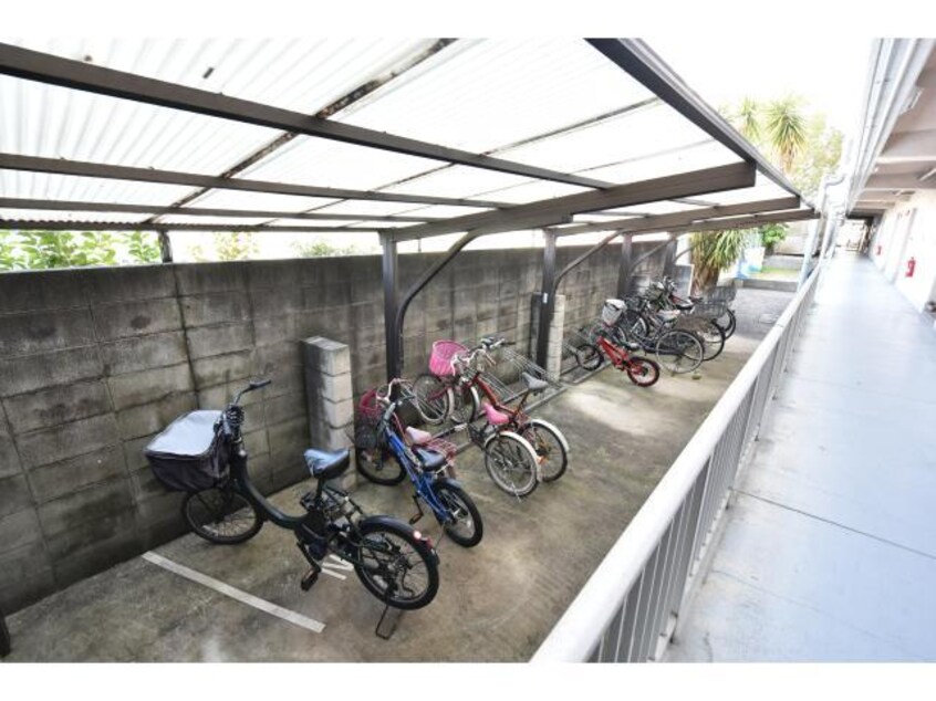  近鉄難波線・奈良線/新大宮駅 徒歩5分 6階 築38年