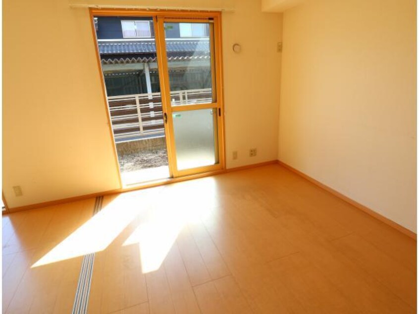  近鉄難波線・奈良線/近鉄奈良駅 バス11分萩が丘町下車:停歩1分 2階 築20年