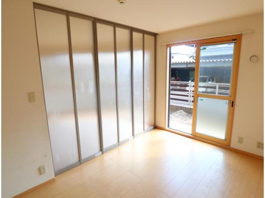  近鉄難波線・奈良線/近鉄奈良駅 バス11分萩が丘町下車:停歩1分 2階 築20年