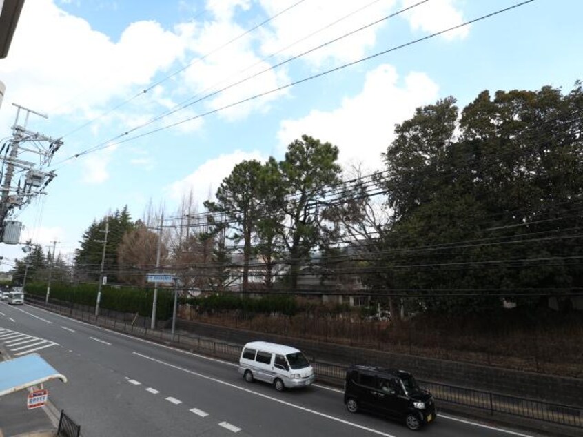  近鉄難波線・奈良線/近鉄奈良駅 バス10分高畑住宅下車:停歩1分 2階 築37年