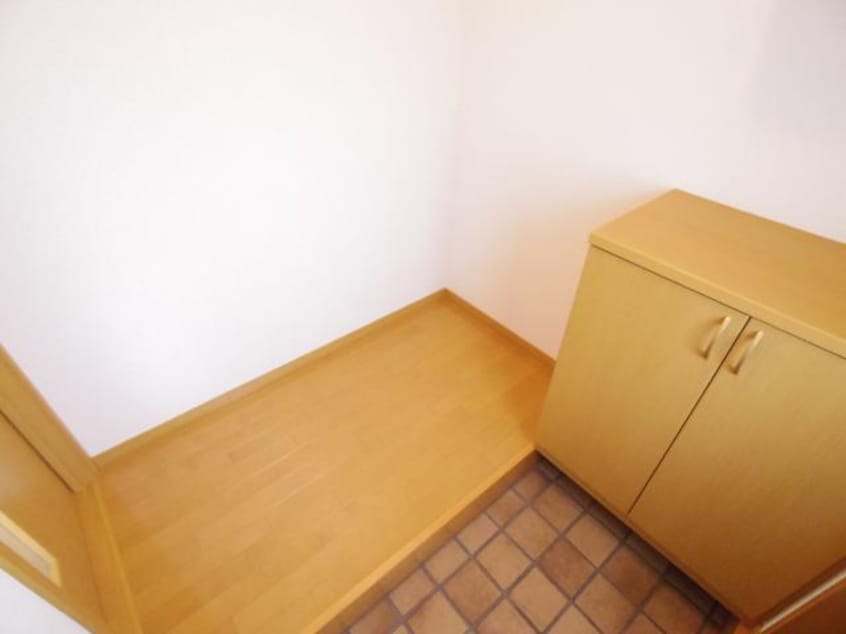  近鉄難波線・奈良線/近鉄奈良駅 バス17分州見台7丁目下車:停歩6分 1階 築19年