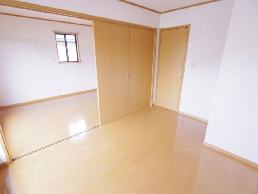  近鉄難波線・奈良線/近鉄奈良駅 バス17分州見台7丁目下車:停歩6分 1階 築19年